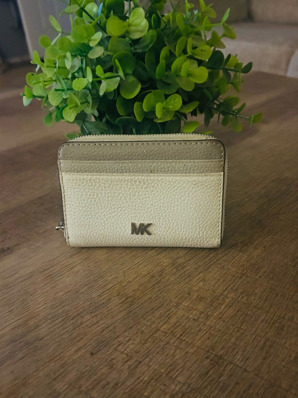 Michael Kors Cream and Taupe Leather Card Case